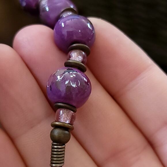 Vintage 24 Inch Purple Beaded Necklace Hand Painted Floral Accents 1980s Jewelry - Picture 5 of 10